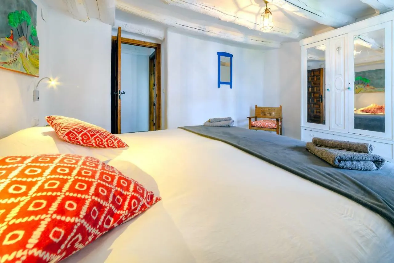 Casa Cecilia Apartment Bubion 0*,  Spain