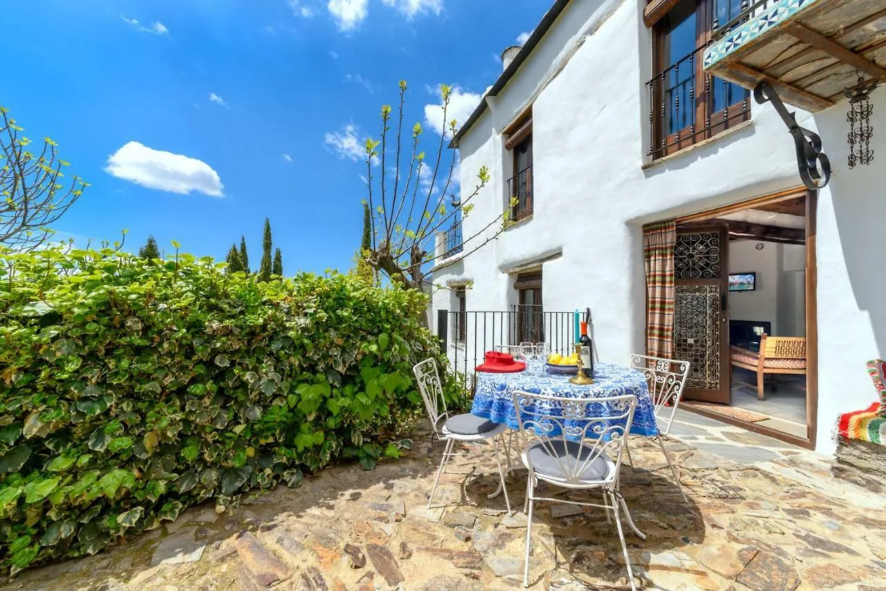 Casa Cecilia Apartment Bubion 0*,  Spain